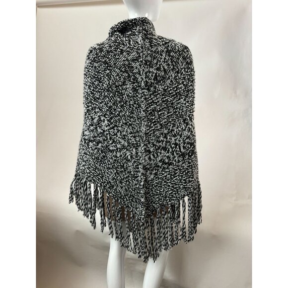 Ann Taylor Loft Acrylic Knit Cowl Neck Poncho With Fringe Made in Italy - Picture 14 of 16